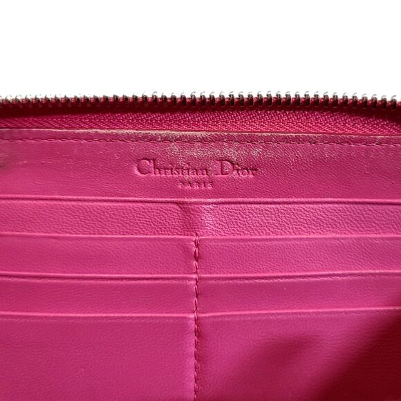 Christian Dior Authentic Ultimate Voyager Coral Orange Leather Zippy Long Wallet - Picture 9 of 11